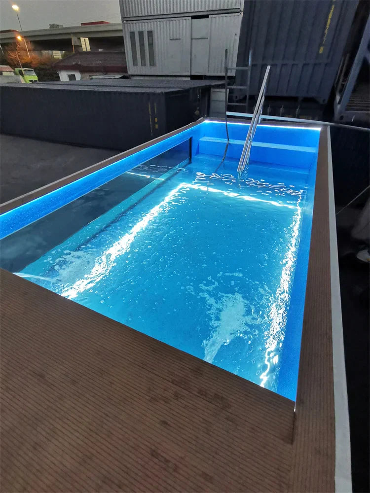 Piscina Container da 20 piedi – Soluzione Modulare per il Nuoto